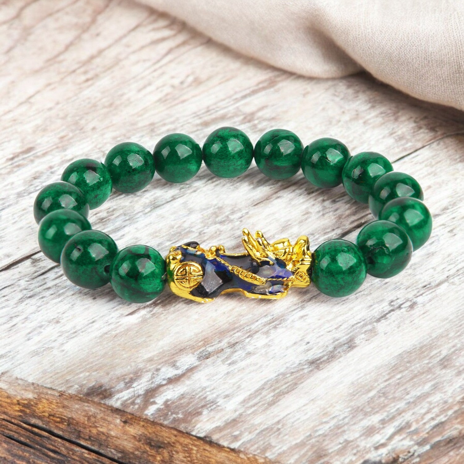 Green Jade Color-Changing Pixiu Abundance Bracelet4