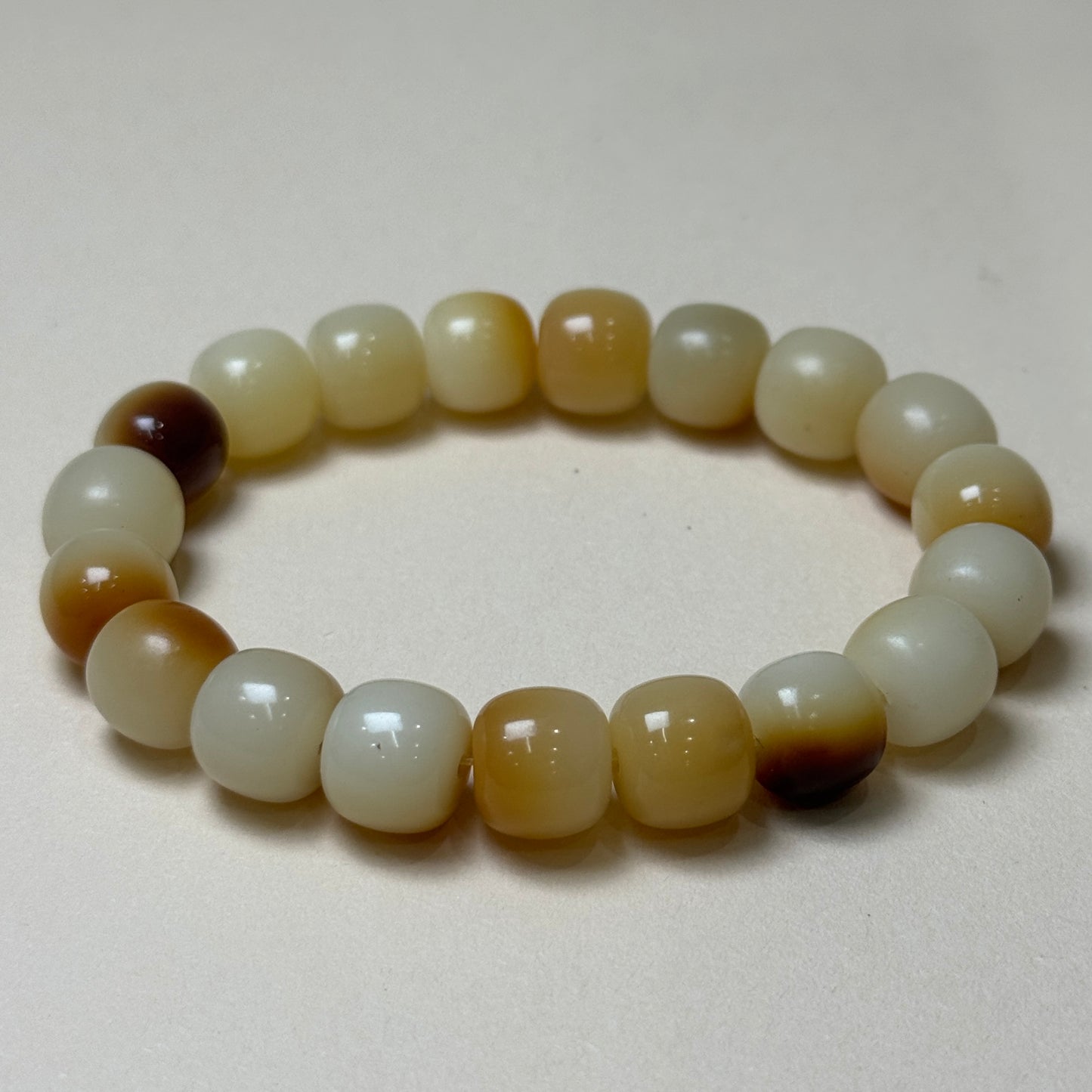 Two-Tone Bodhi Bead Bracelet