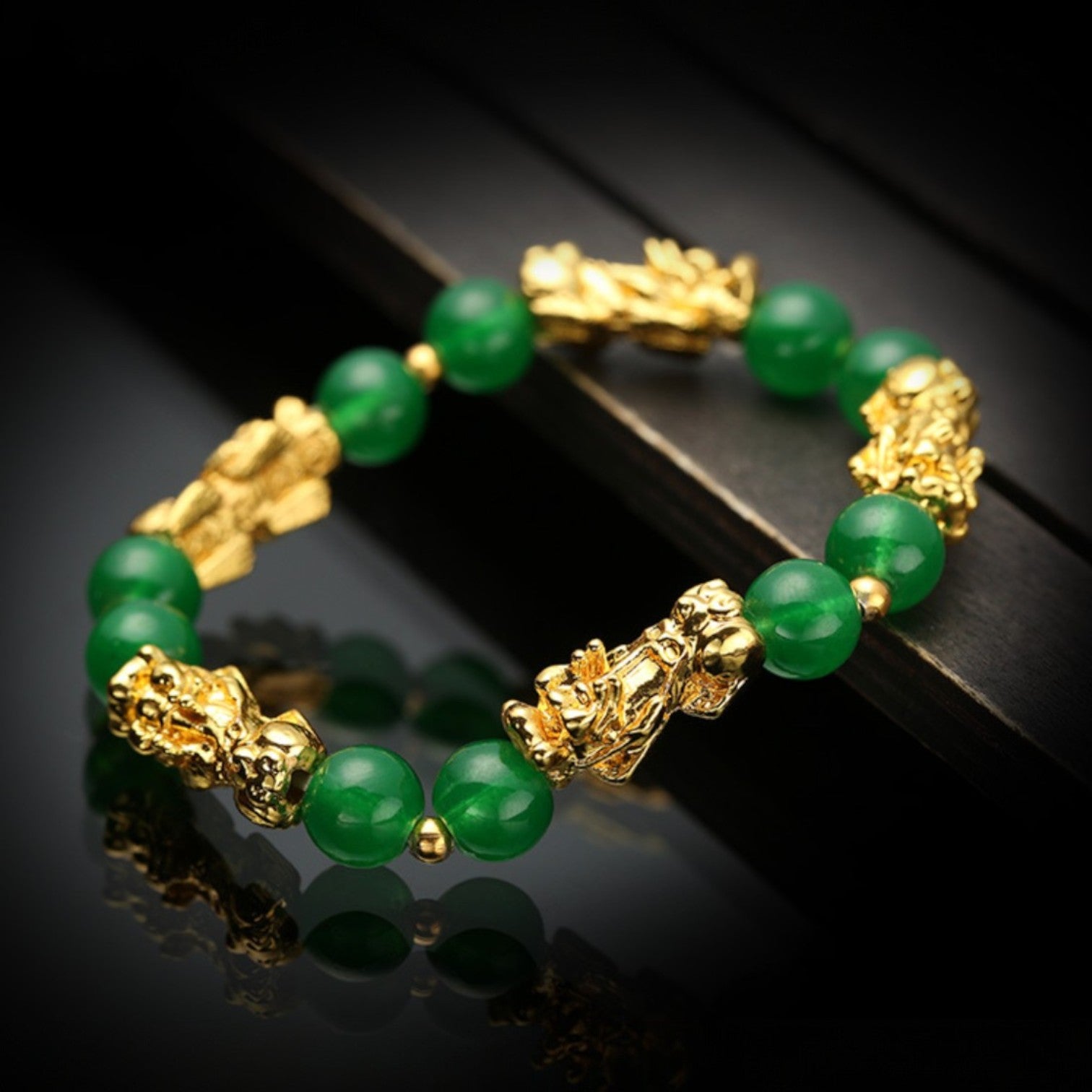Pixiu Green Agate Bracele