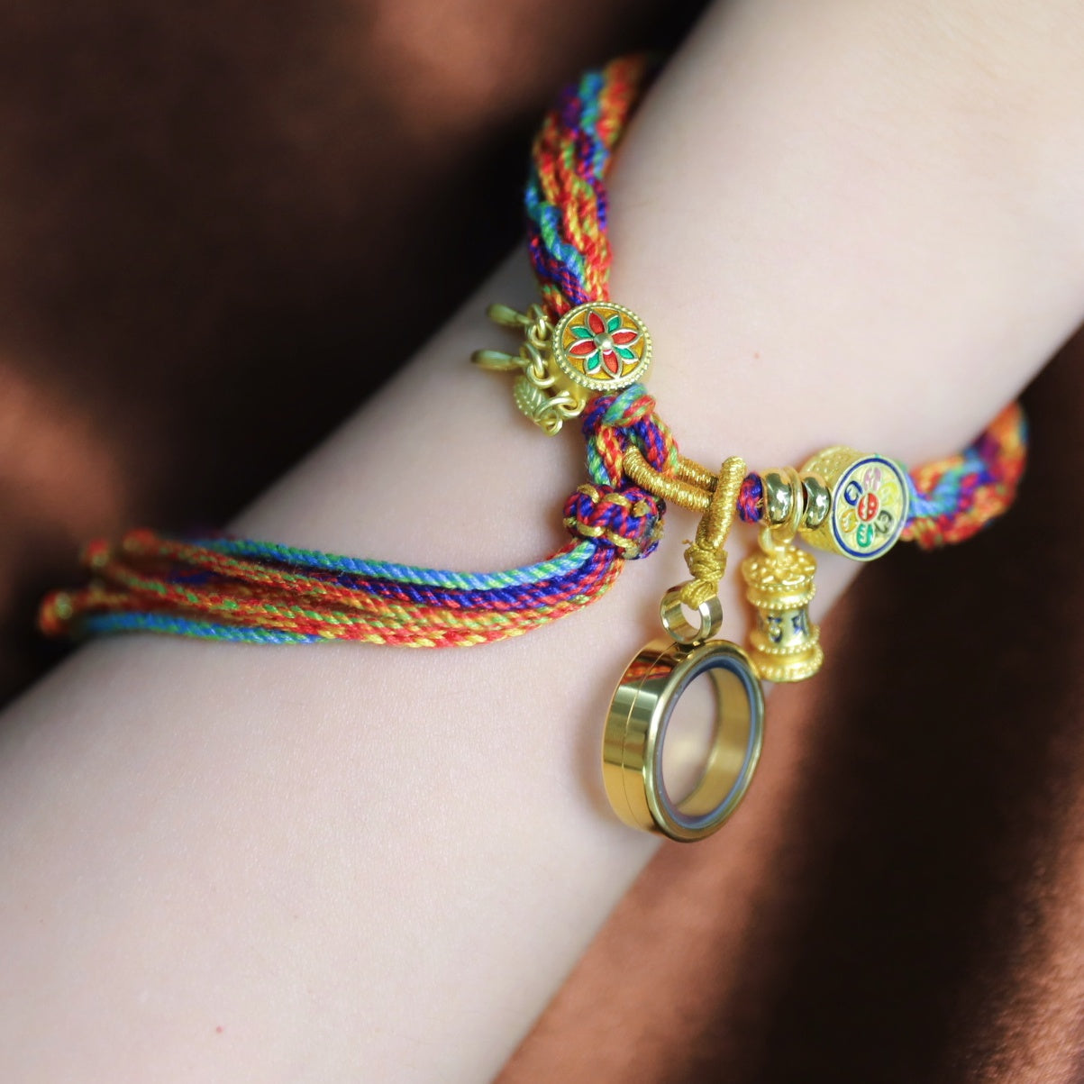 Tibetan_Om_Mani_Padme_Hum_Luck_Knot_String_Bracelet_Black1