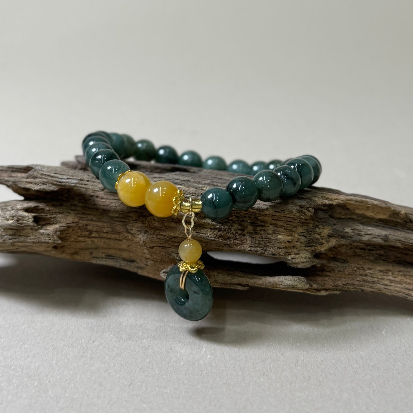 Natural Green Jade Peace Buckel Pendant Bracelet