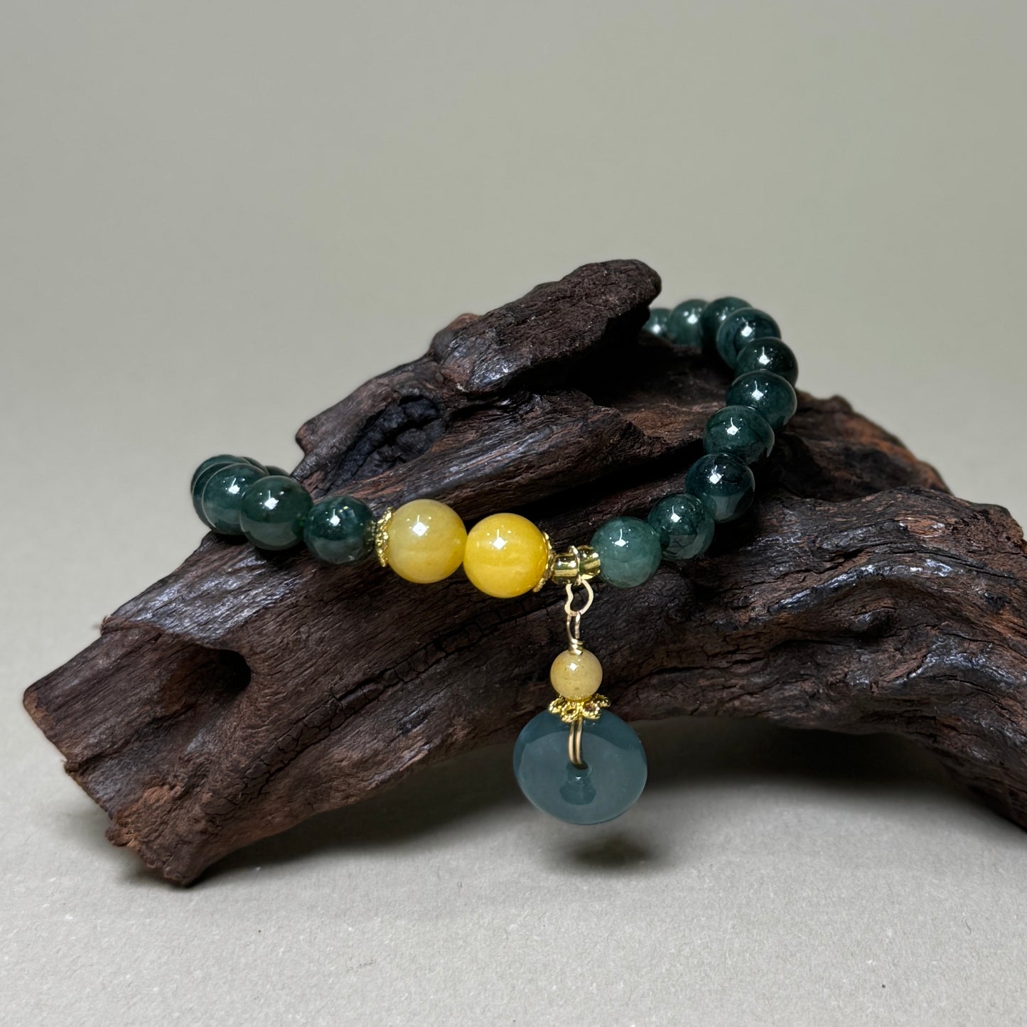 Natural Green Jade Peace Buckel Pendant Bracelet