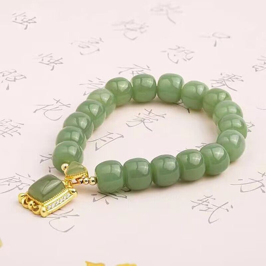 Green Jade Geometric Pendant Bracelet