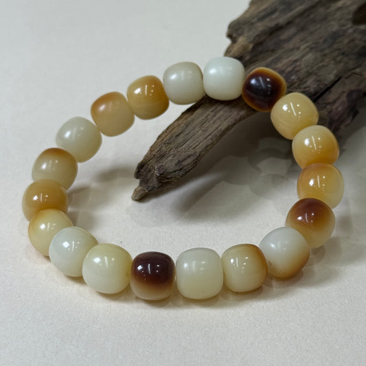Two-Tone Bodhi Bead Bracelet